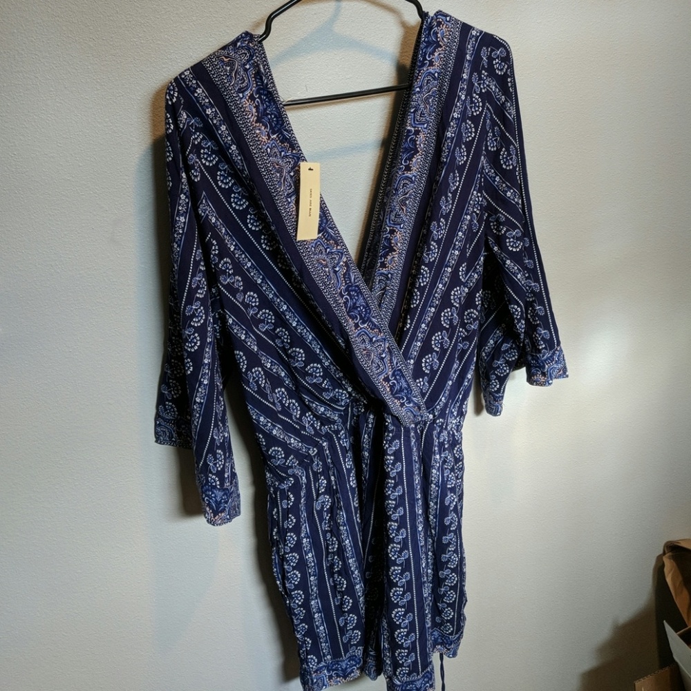 NWT Skies Are Blue Romper XL Blue & White